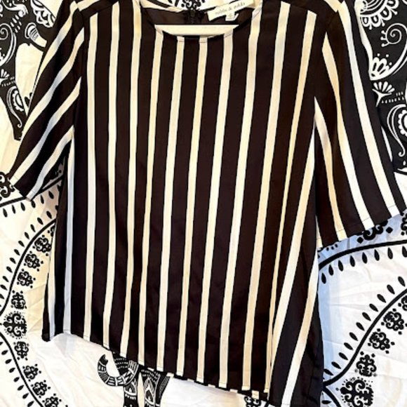 Women's Size :Medium Top bundle Set Fall/Winter Co - Picture 7 of 14